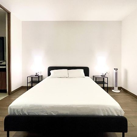 Flats Friends Condesa-Pelotari Apartment เม็กซิโกซิตี้ ภายนอก รูปภาพ